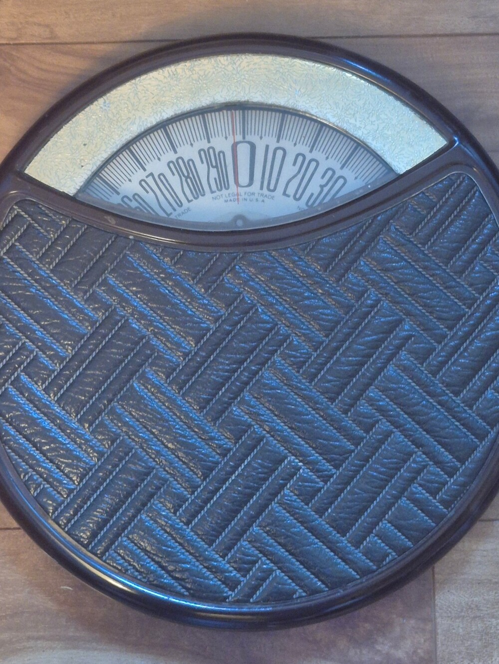 Vintage Counselor Bathroom Scale Basket Weave Print Mat